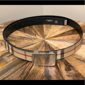 Burberry 40-100 belt! 1 inch width! Ladies belt.